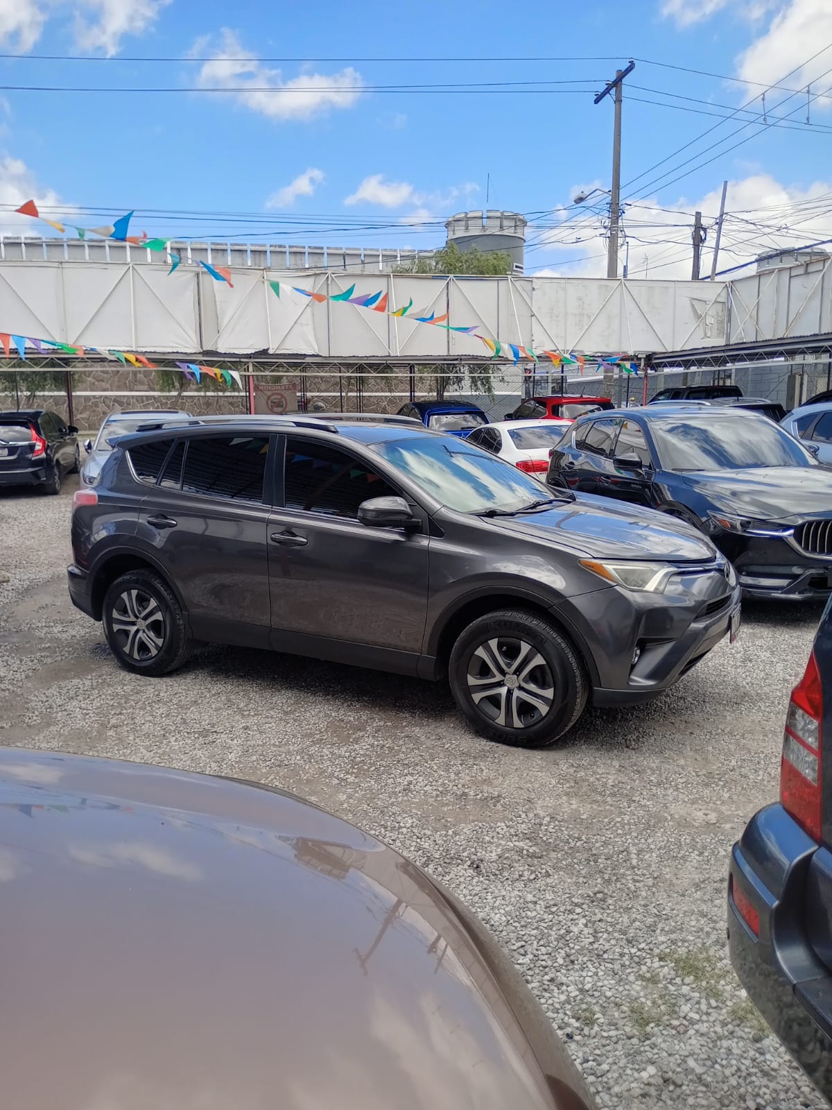 TOYOTA RAV4 LE 2017