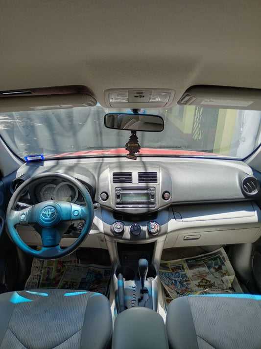 TOYOTA RAV4 2WD 2012