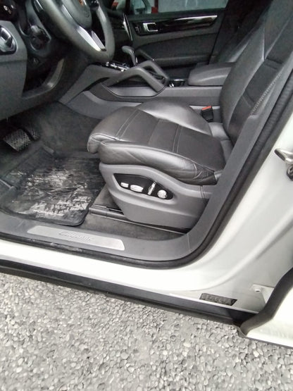 PORSCHE CAYENNE 2019