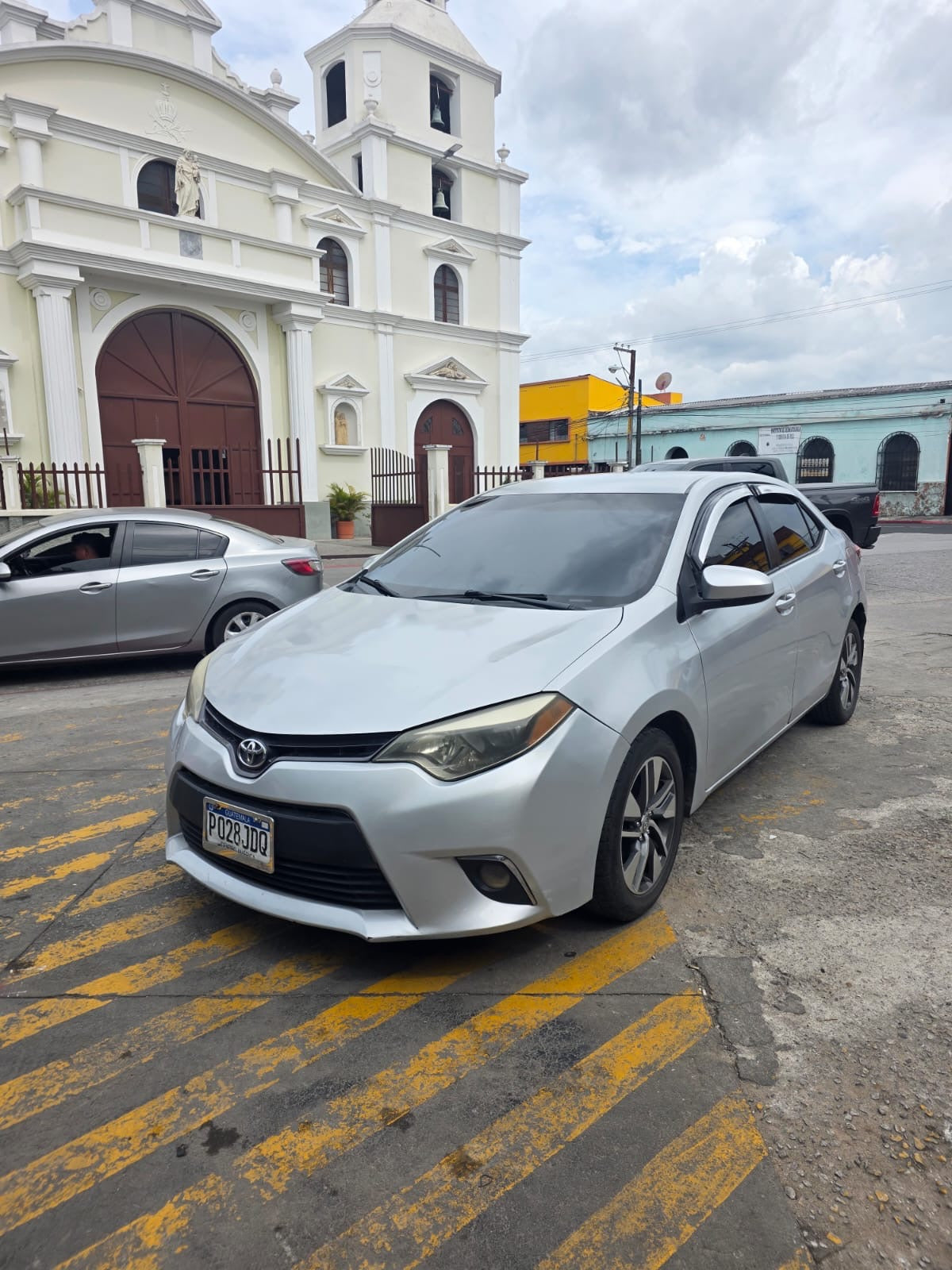 TOYOTA COROLLA LE 2016