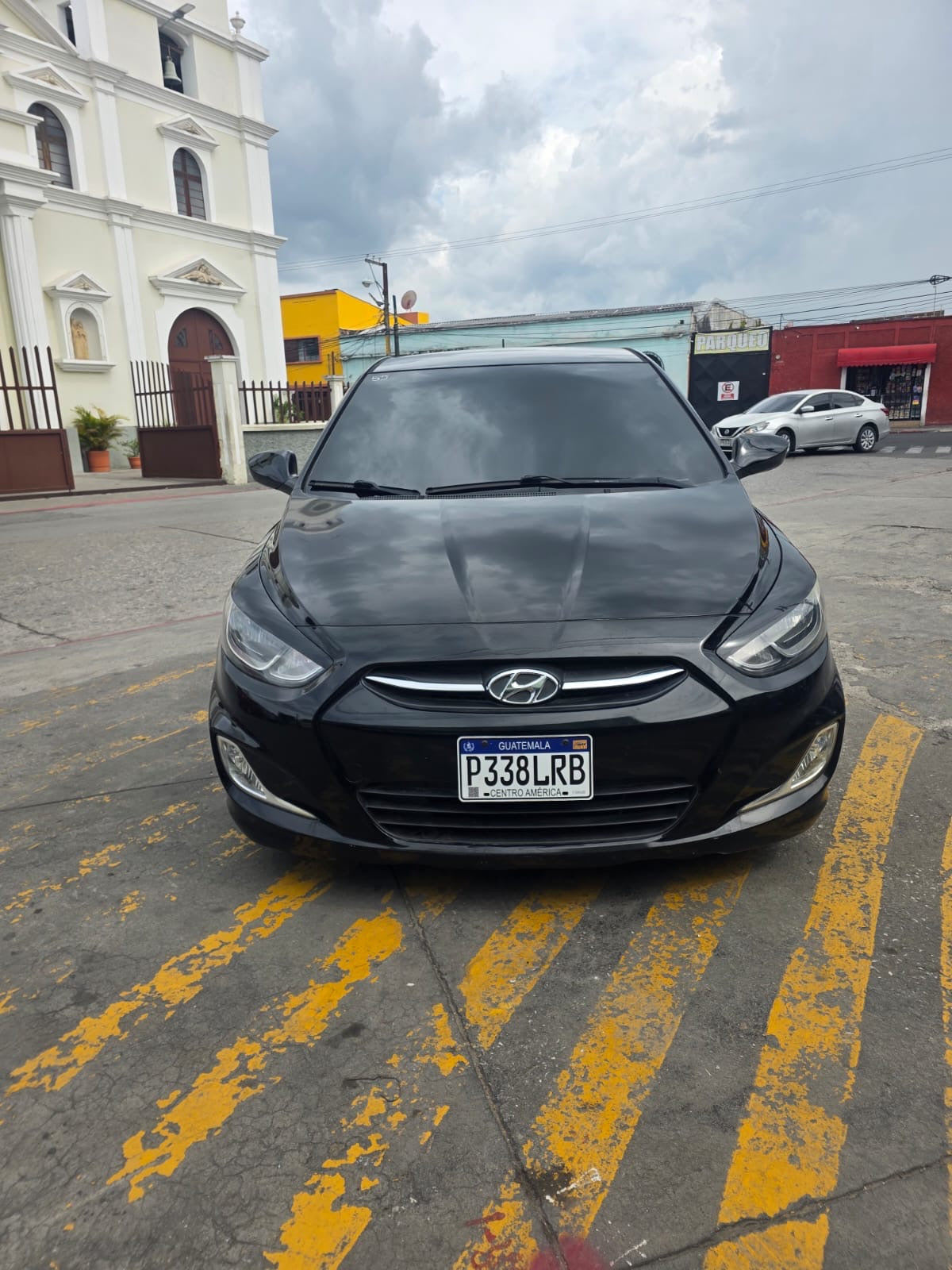HYUNDAI ACCENT GLS 2015