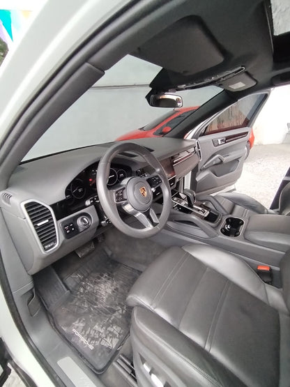 PORSCHE CAYENNE 2019