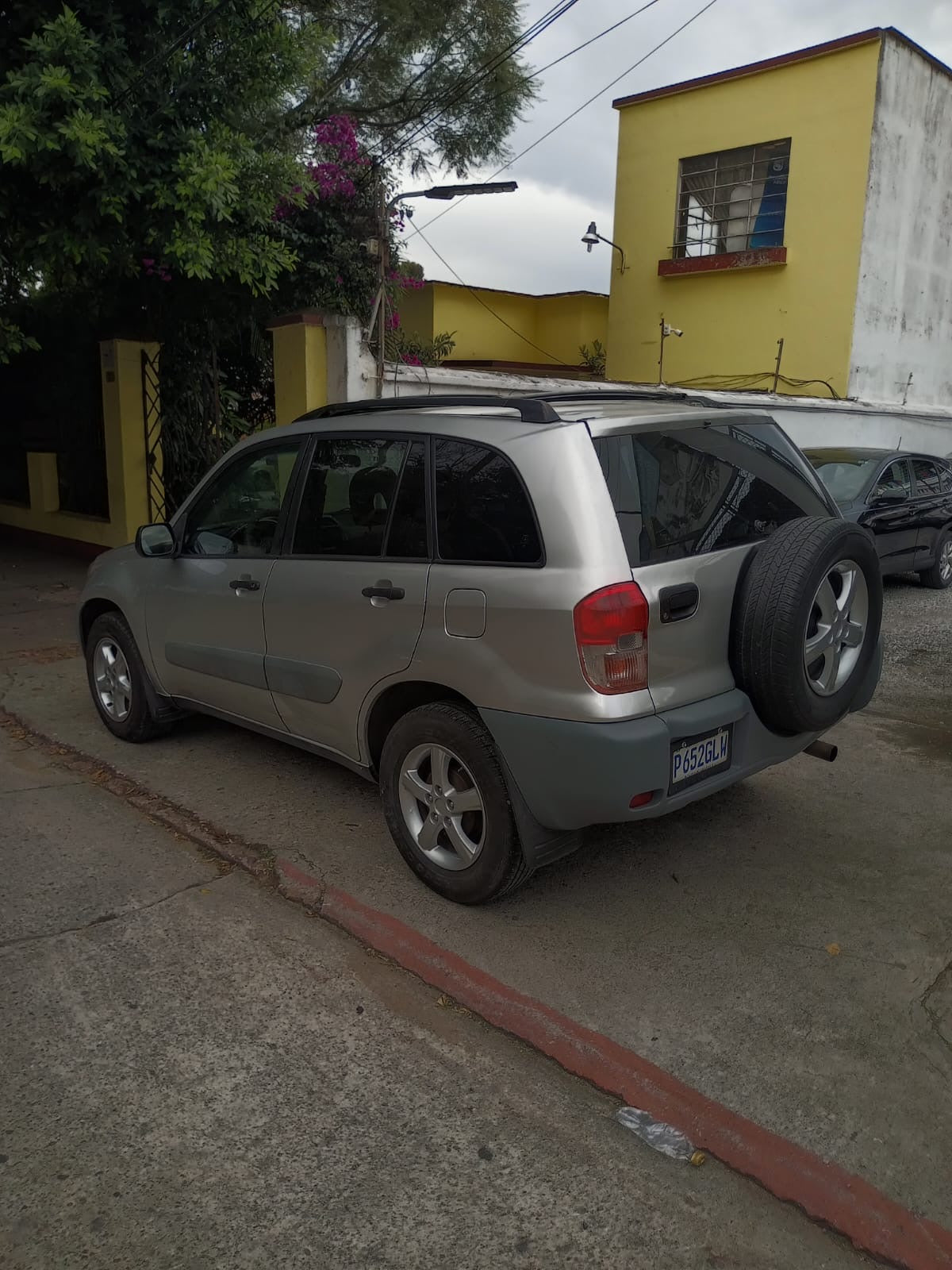 TOYOTA RAV4 4x2 2001