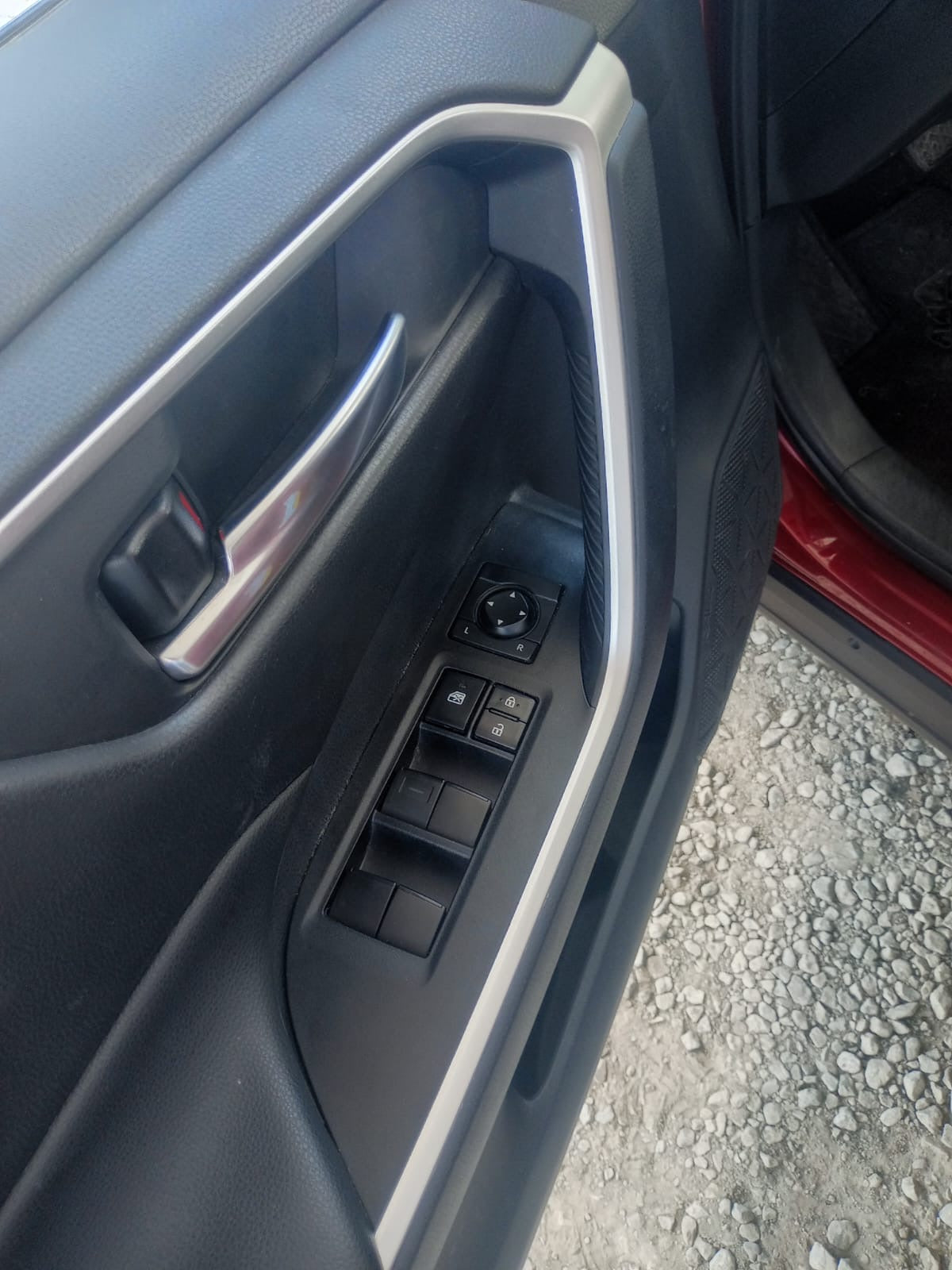 TOYOTA RAV4 HYBRID XLE AWD 2021