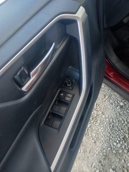 TOYOTA RAV4 HYBRID XLE AWD 2021
