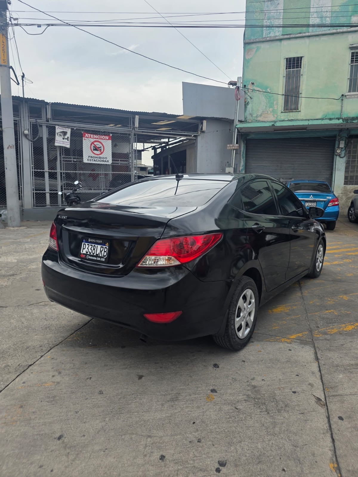HYUNDAI ACCENT GLS 2015