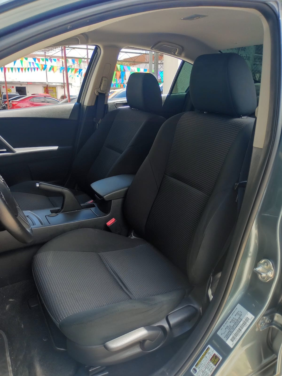 MAZDA 3i TOURING 2013