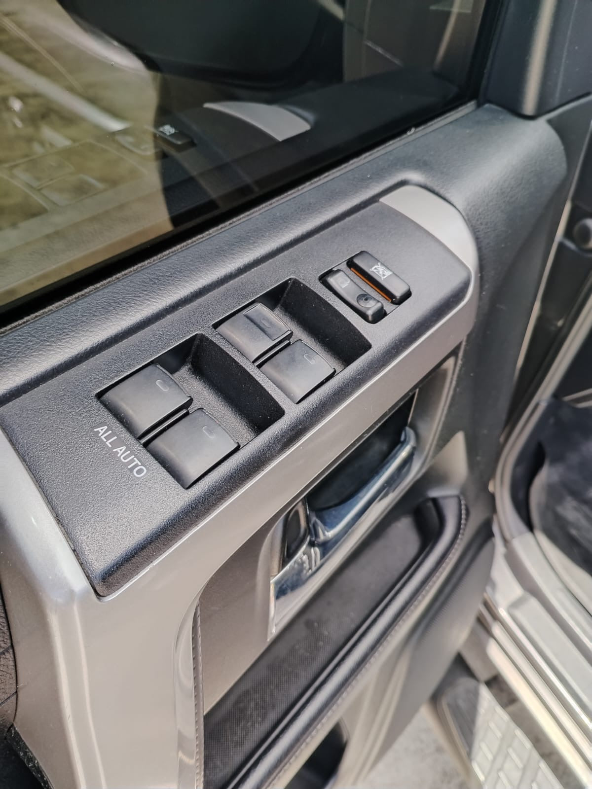 TOYOTA 4RUNNER 2018