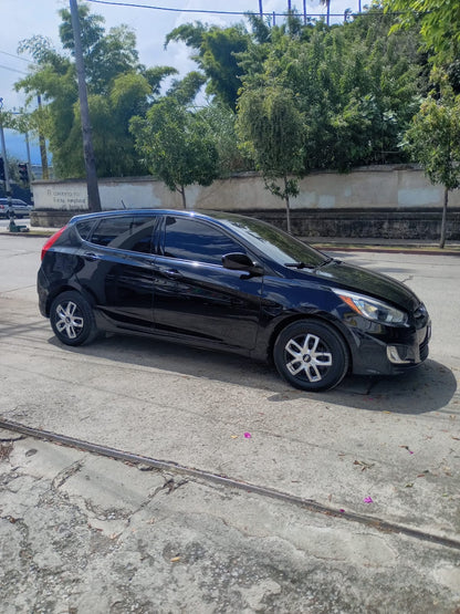 HYUNDAI ACCENT SE 2016