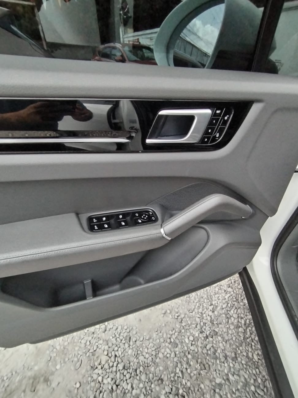 PORSCHE CAYENNE 2019