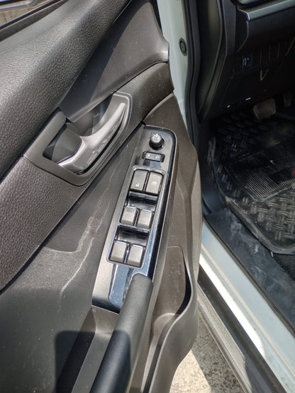 MAZDA BT50 2024
