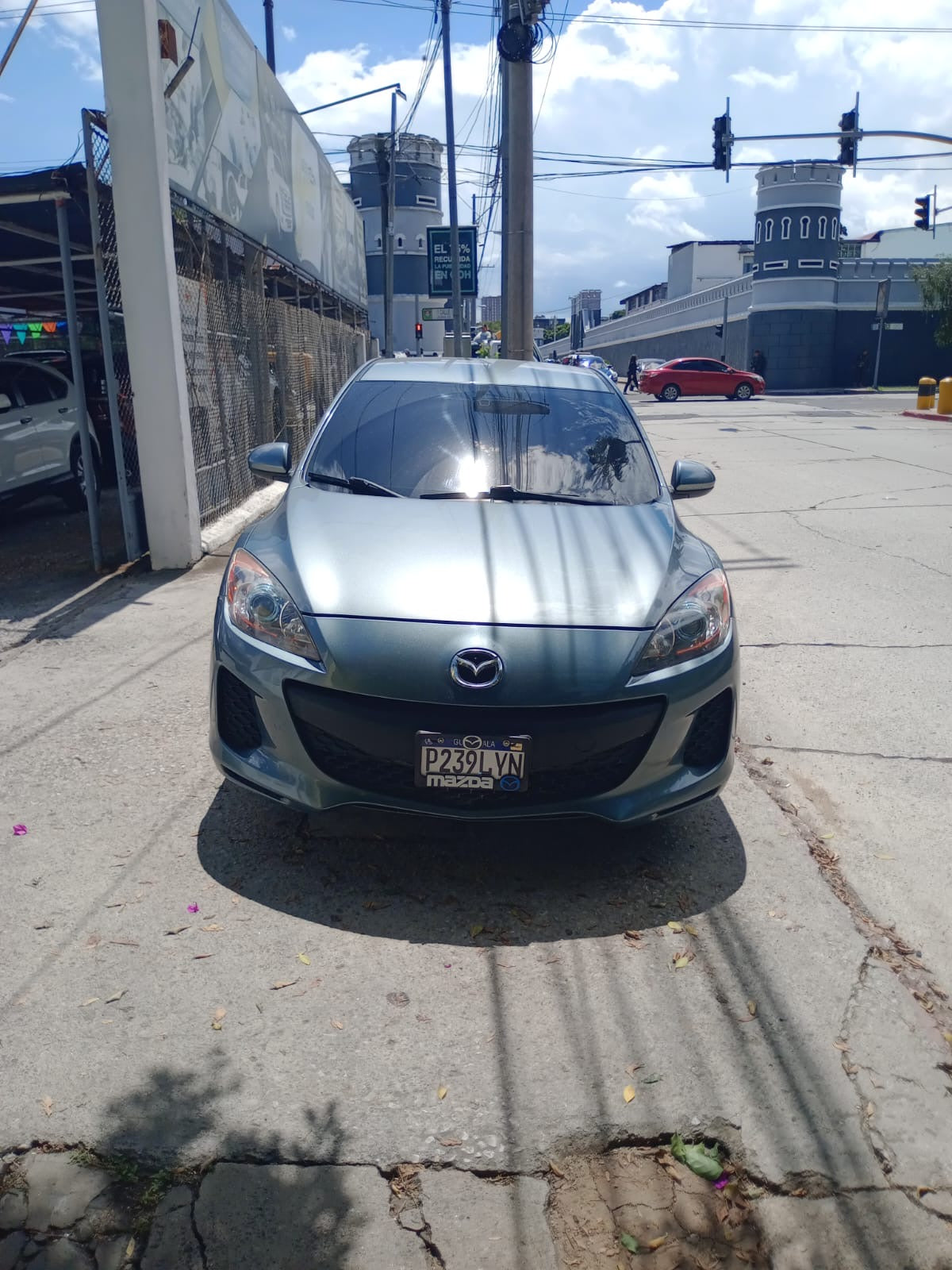 MAZDA 3i TOURING 2013