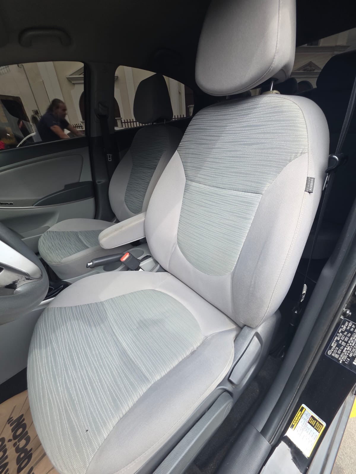 HYUNDAI ACCENT GLS 2015