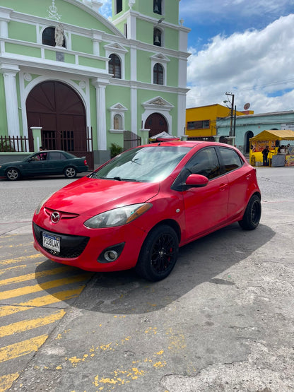 MAZDA 2 2014