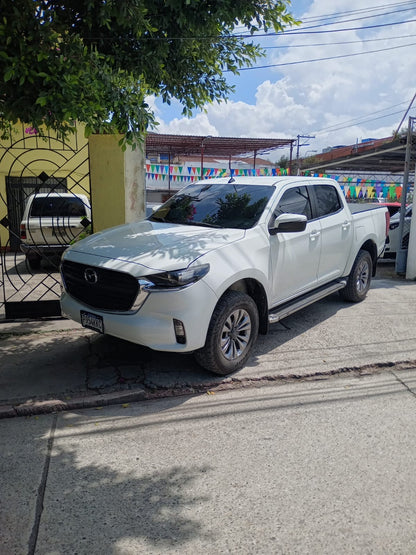 MAZDA BT50 2024
