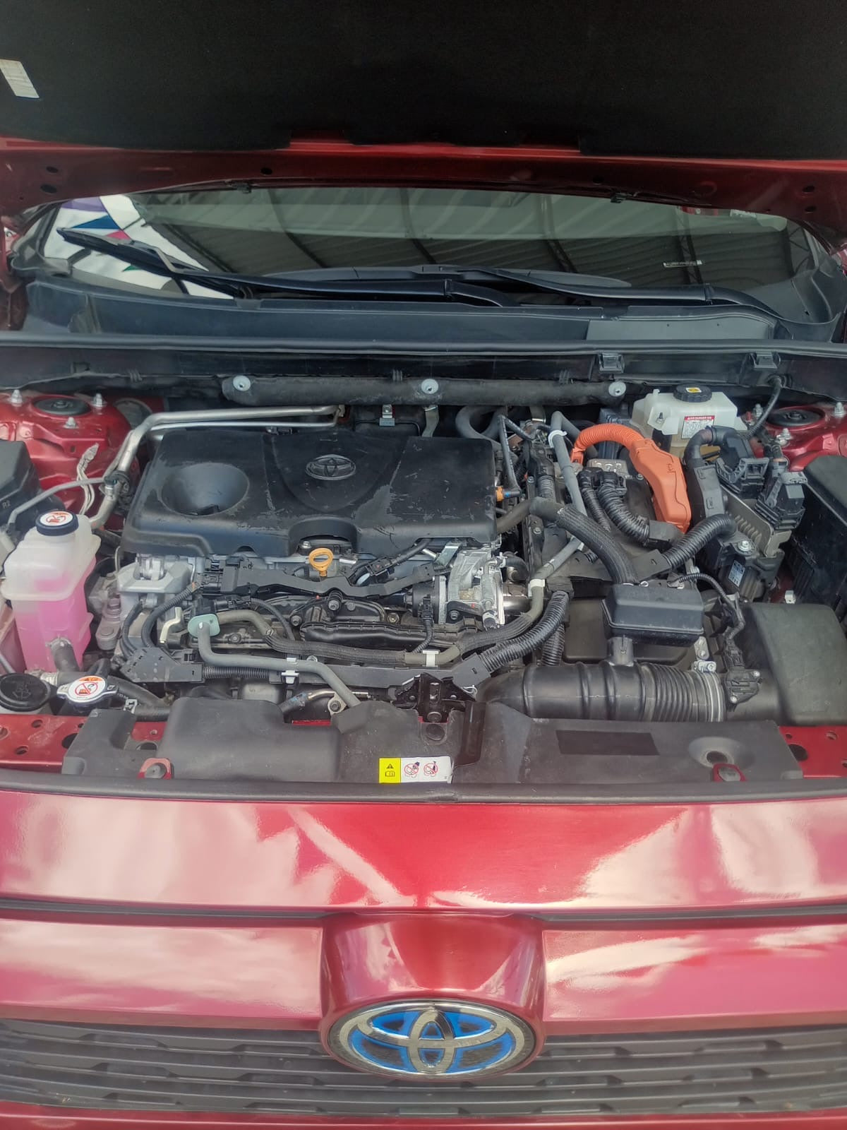 TOYOTA RAV4 HYBRID XLE AWD 2021
