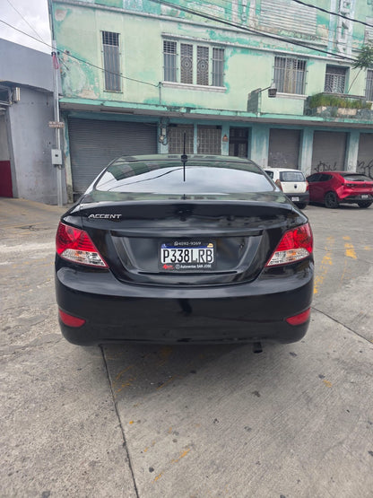 HYUNDAI ACCENT GLS 2015