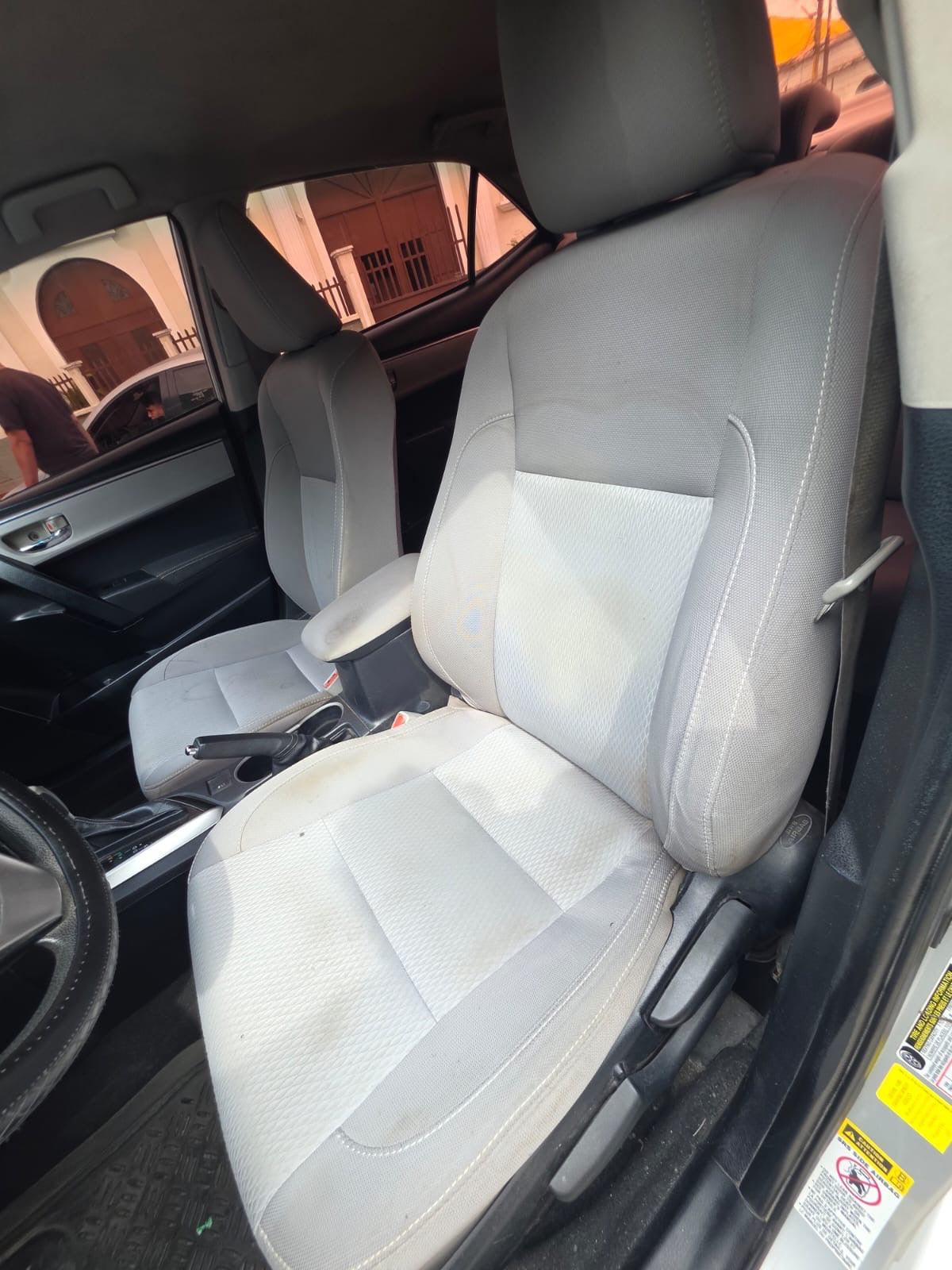 TOYOTA COROLLA LE 2016
