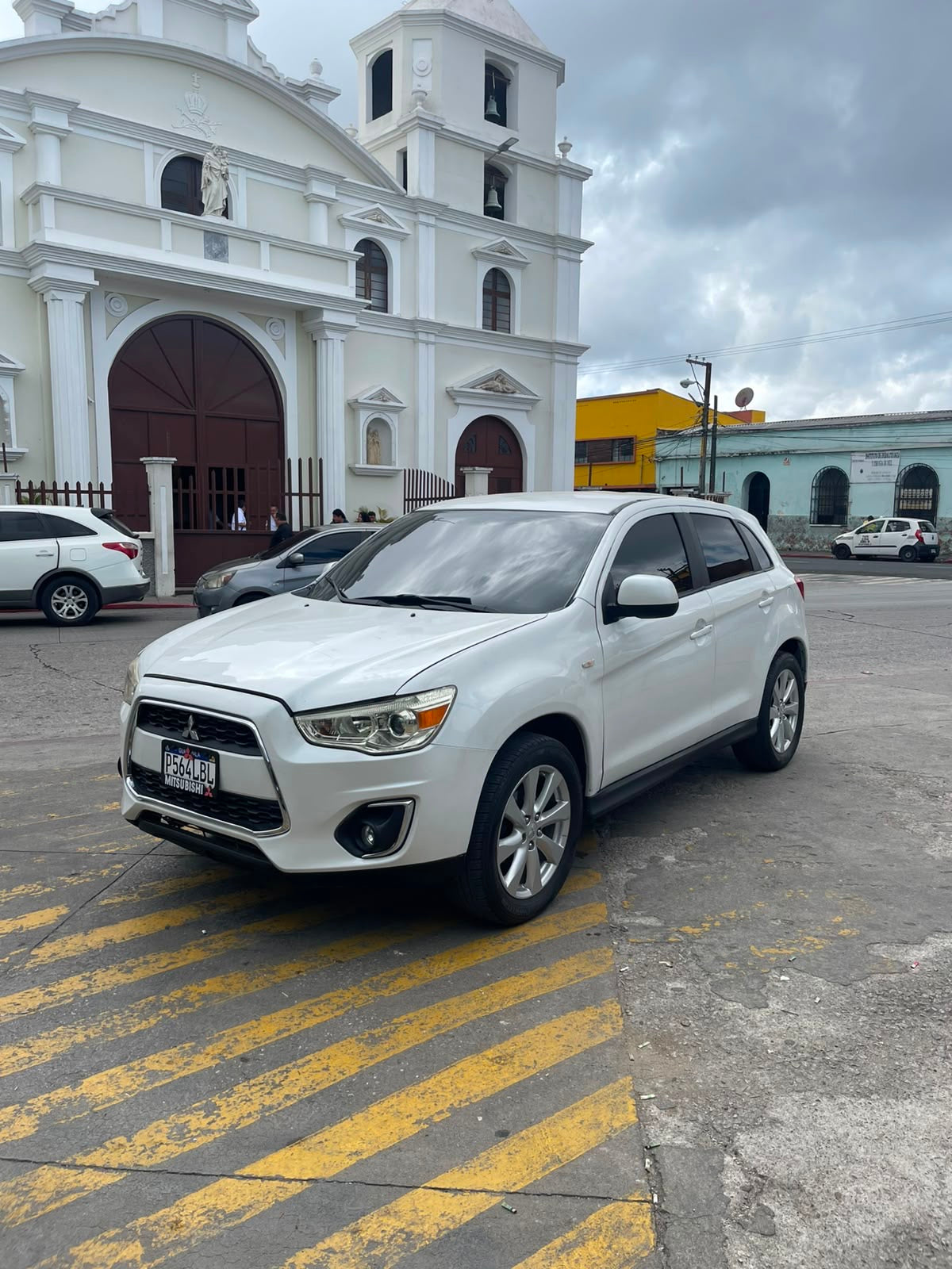 MITSUBISHI OUTLANDER SPORT 2WD 2015