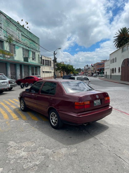 VOLKSWAGEN VENTO GL 1994