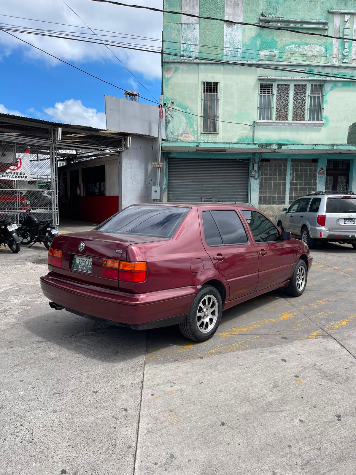 VOLKSWAGEN VENTO GL 1994