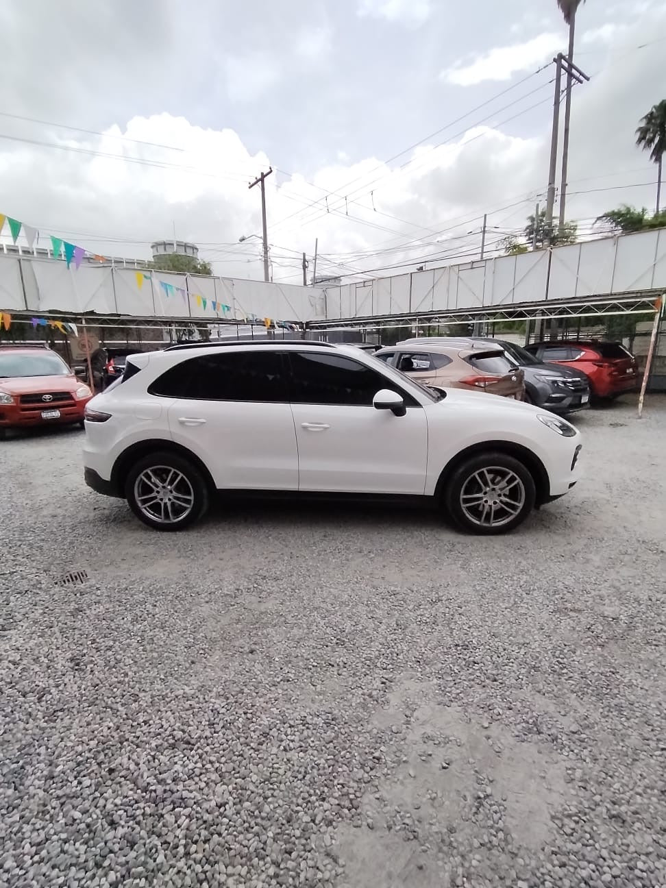 PORSCHE CAYENNE 2019