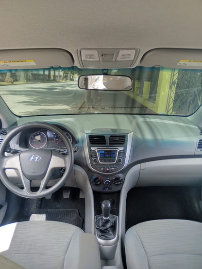 HYUNDAI ACCENT SE 2016