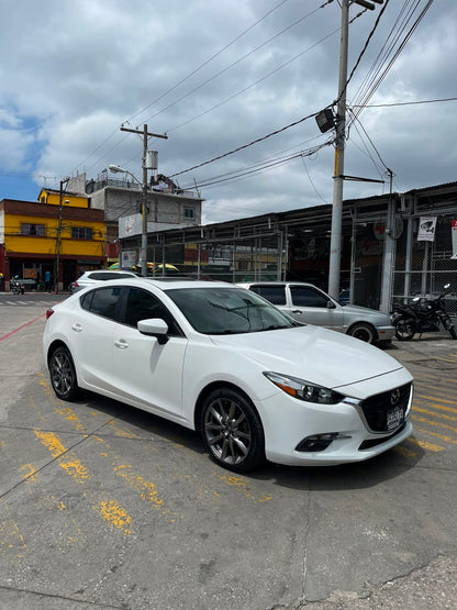 MAZDA 3 GRAND TOURING S 2018