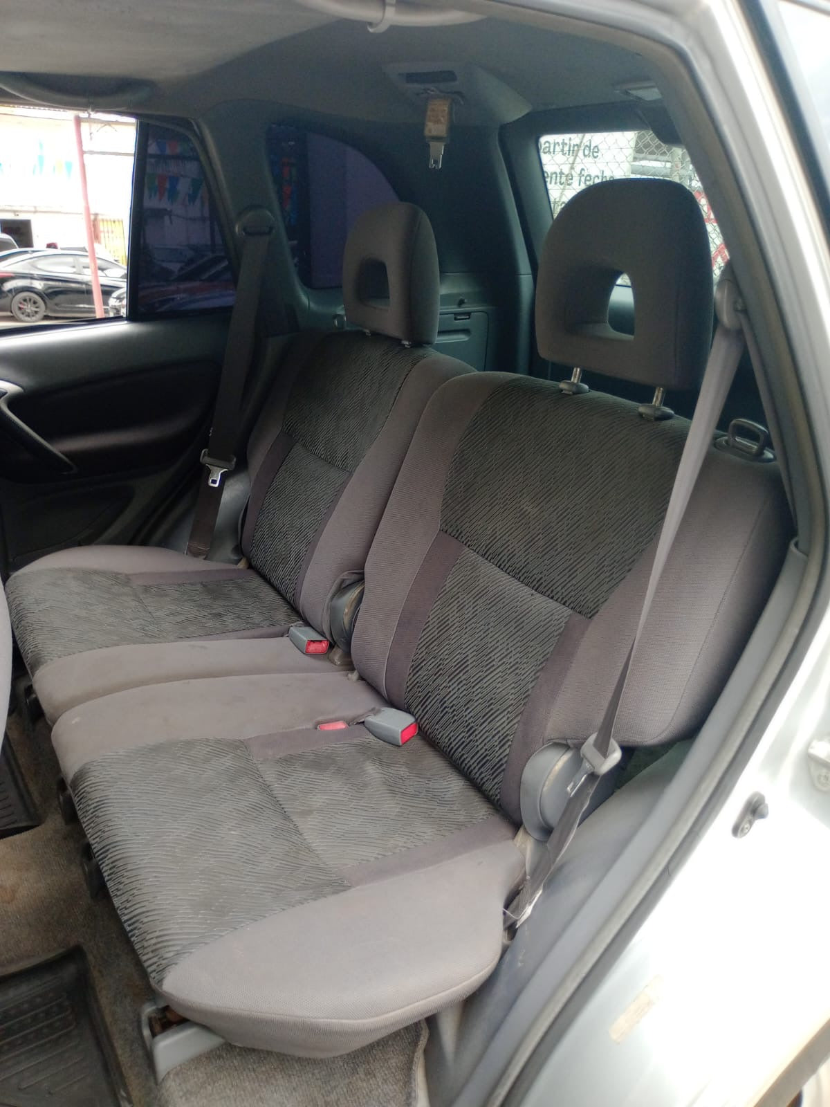 TOYOTA RAV4 4x2 2001