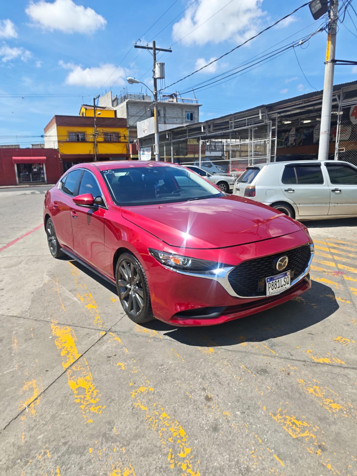 MAZDA 3 PREFERED 2019