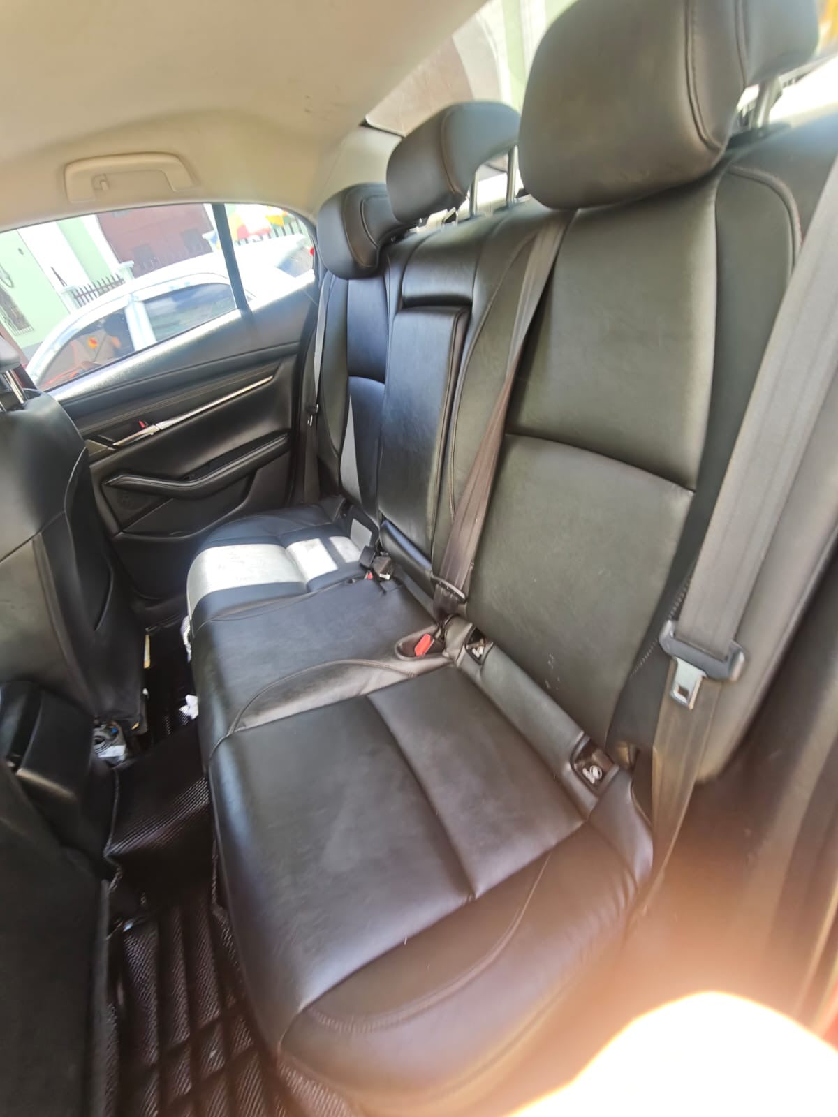 MAZDA 3 PREFERED 2019