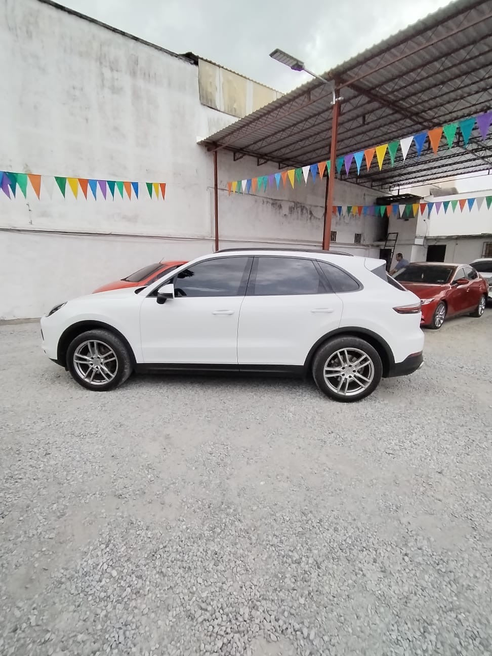 PORSCHE CAYENNE 2019
