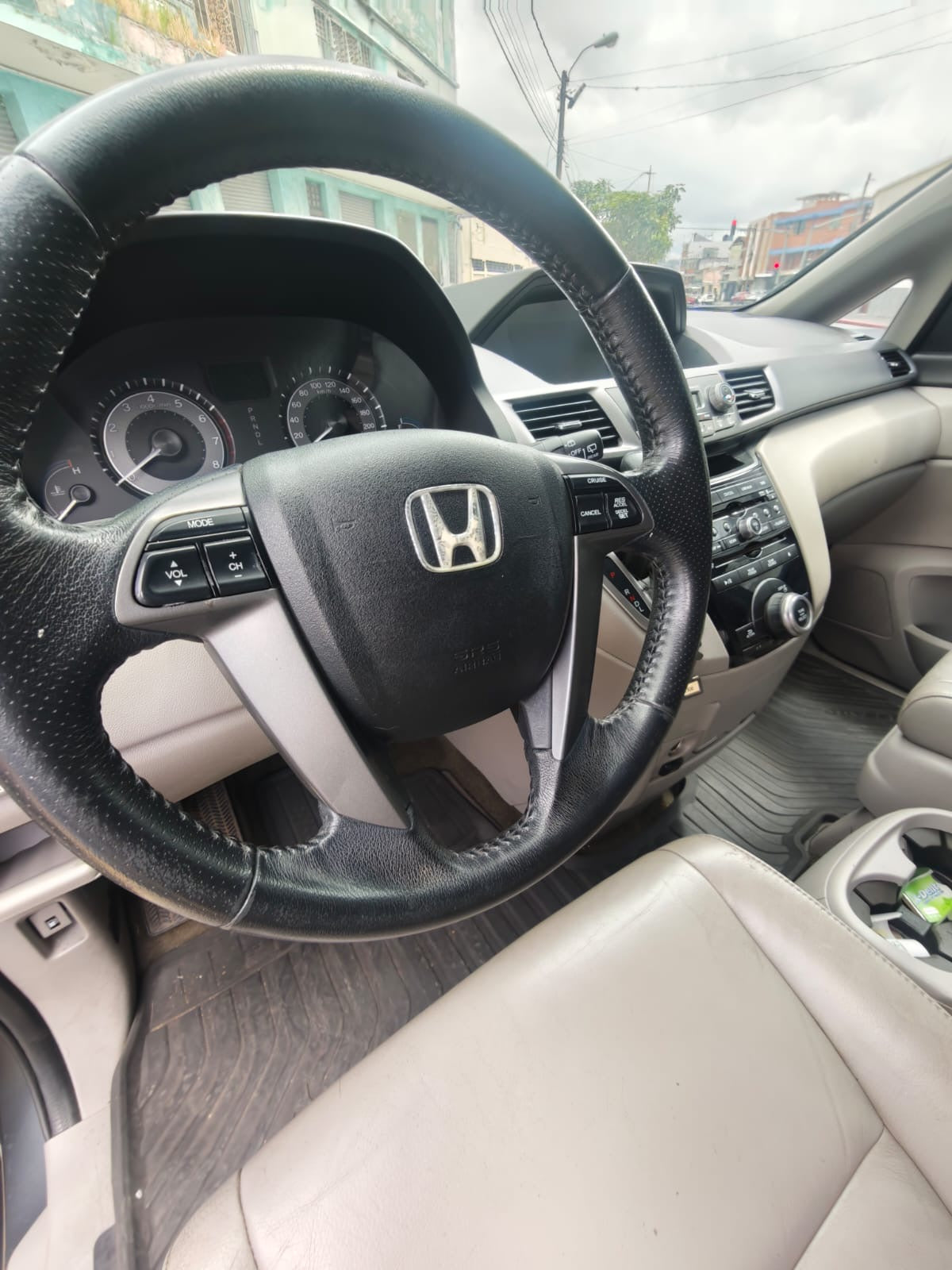 HONDA ODDISEY EXL 2013