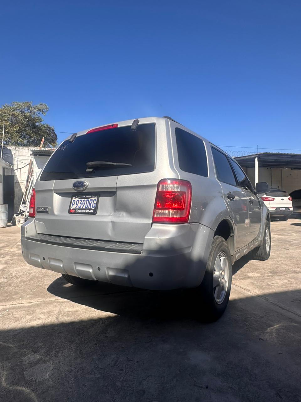 FORD ESCAPE XLT 2009