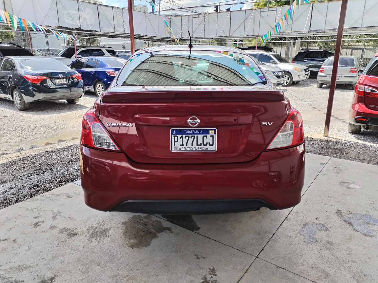 NISSAN VERSA SV 2018