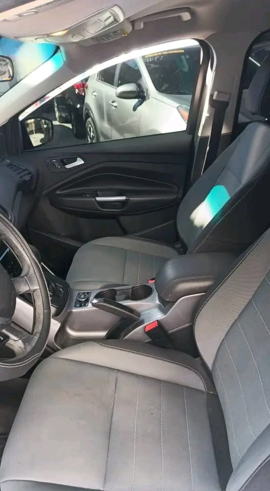 FORD SCAPE SE 4WD 2015