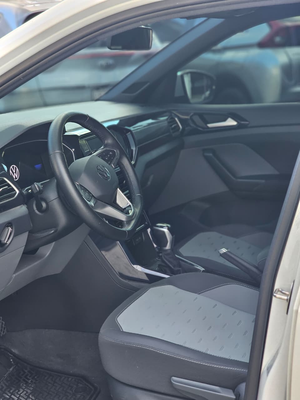 WOLKSWAGEN T CROSS 2023