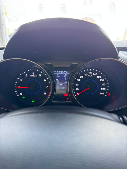 HYUNDAI VELOSTER 2013