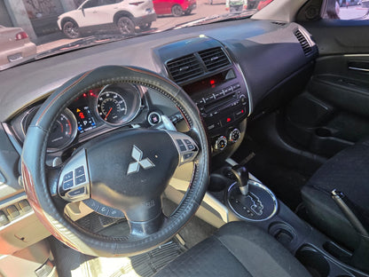 MITSUBISHI OUTLANDER SPORT 4X2 2012