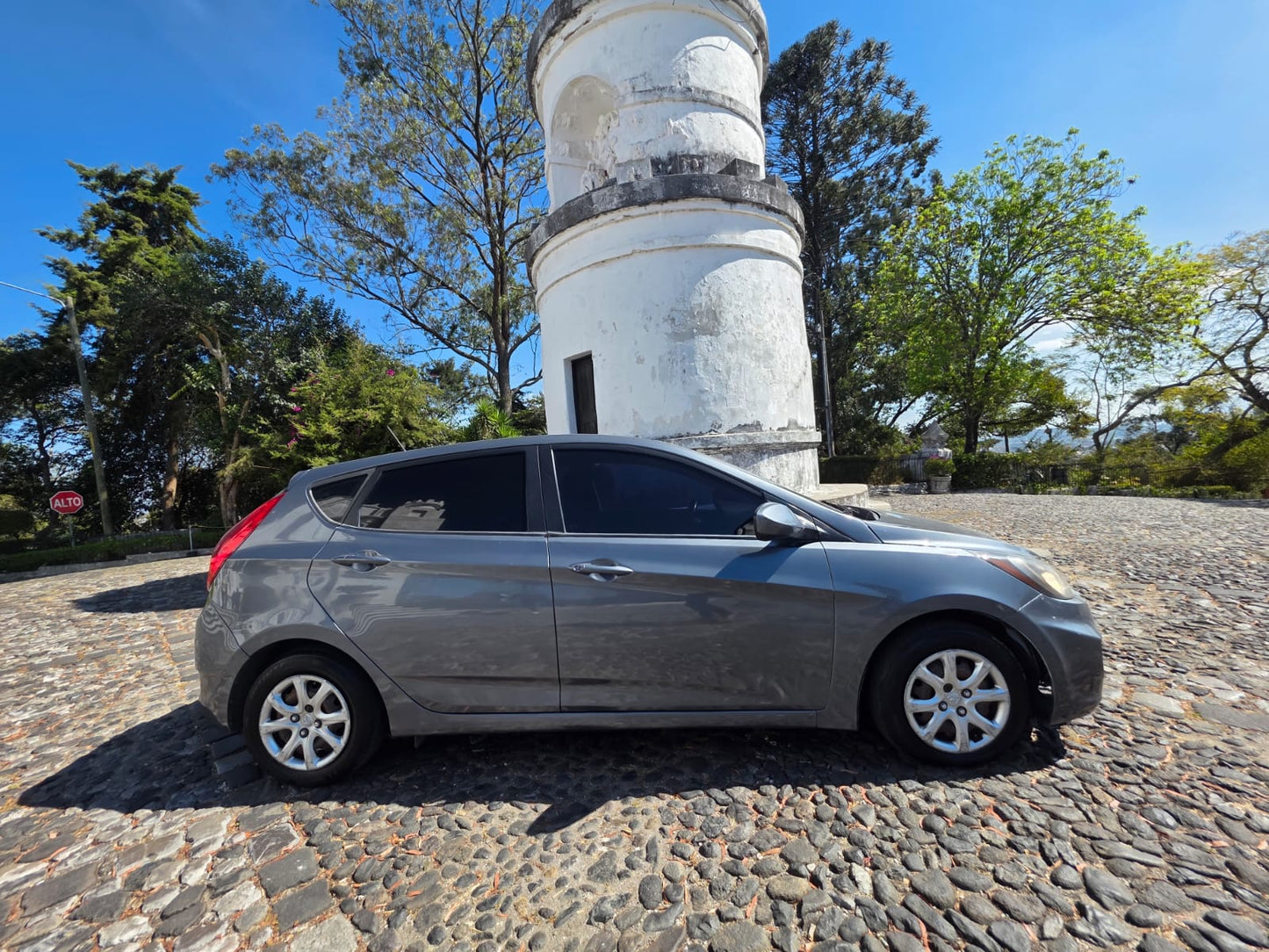 HYUNDAI ACCENT 2014