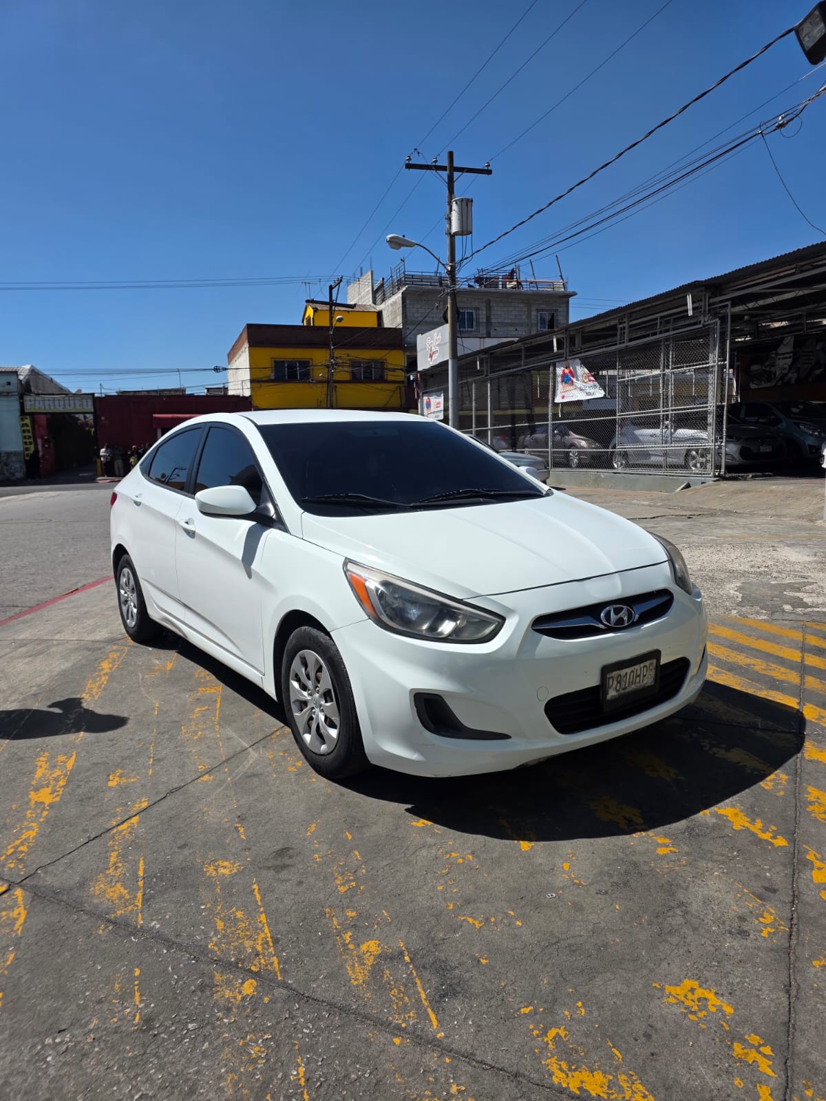 HYUNDAI ACCENT SE 2016