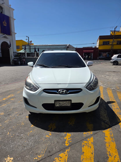 HYUNDAI ACCENT SE 2016