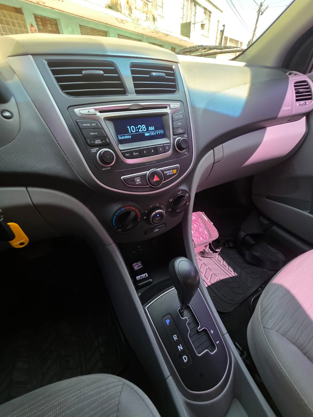 HYUNDAI ACCENT SE 2016