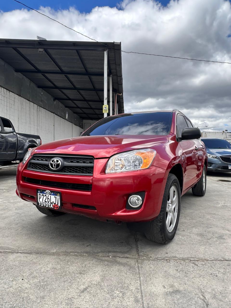 TOYOTA RAV4 2WD 2012