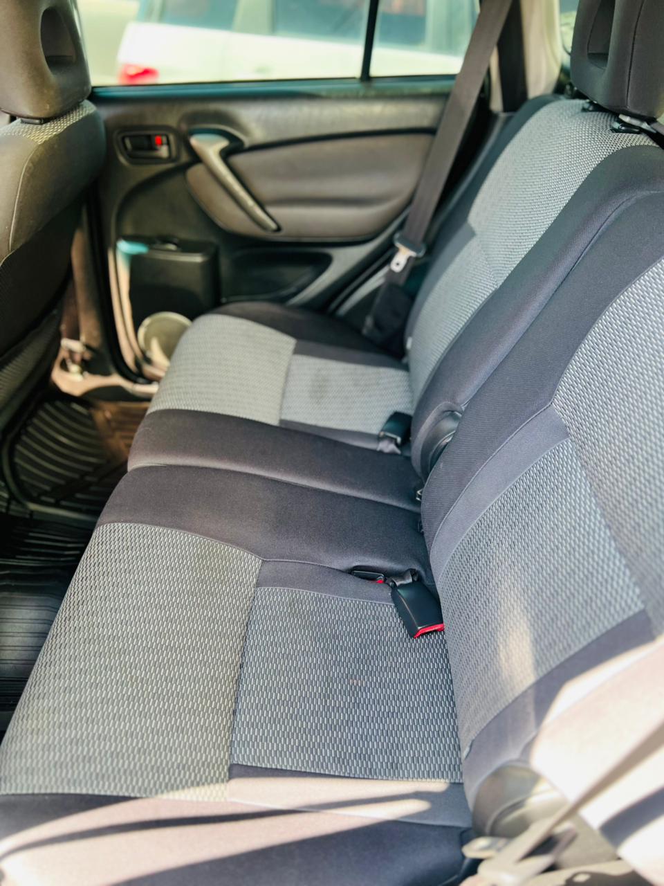 TOYOTA RAV4 LIMITED EDITION 2004