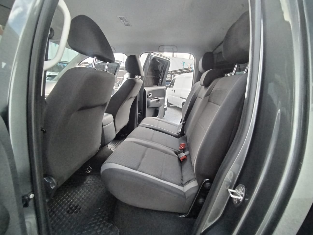 VOLKSWAGEN AMAROK 2022