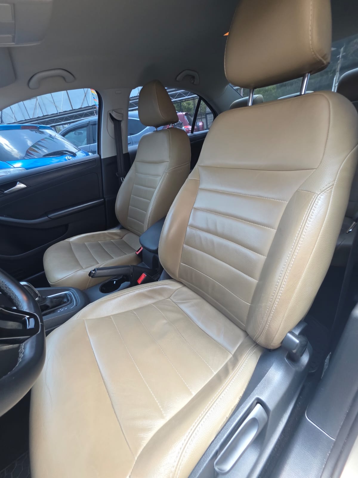 VOLKSWAGEN JETTA 2.0 2016