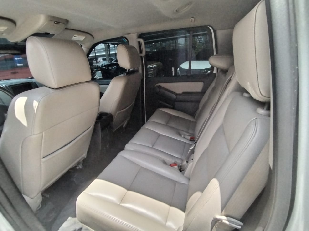FORD EXPLORER XLT 2008