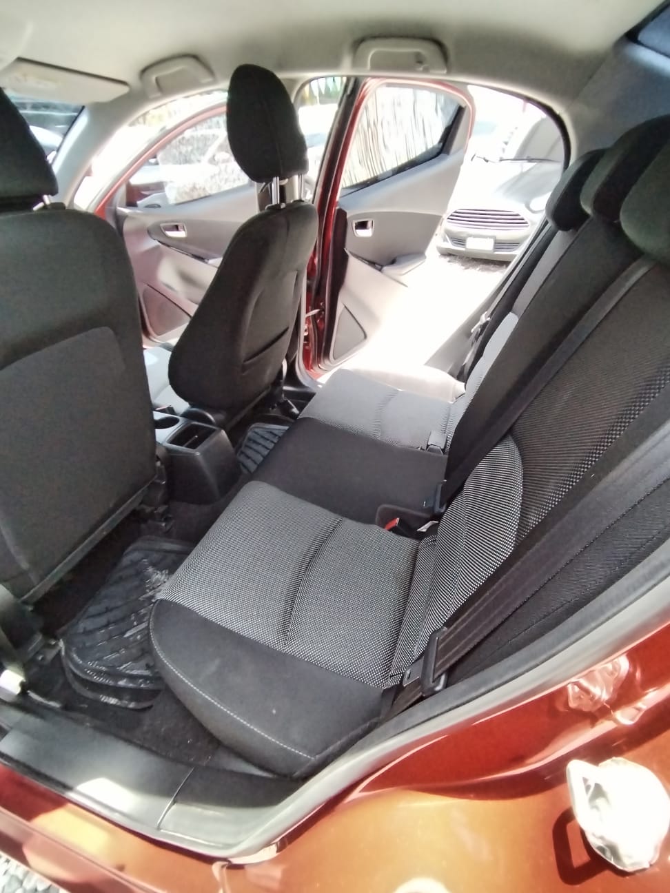 MAZDA SEDAN 2 2018