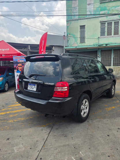 TOYOTA HIGHLANDER 2002